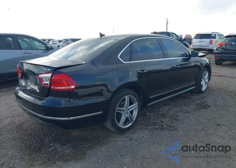 2015 Volkswagen Passat 2.0L Tdi Se from USA, damaged, VIN 1VWBV7A34FC037701